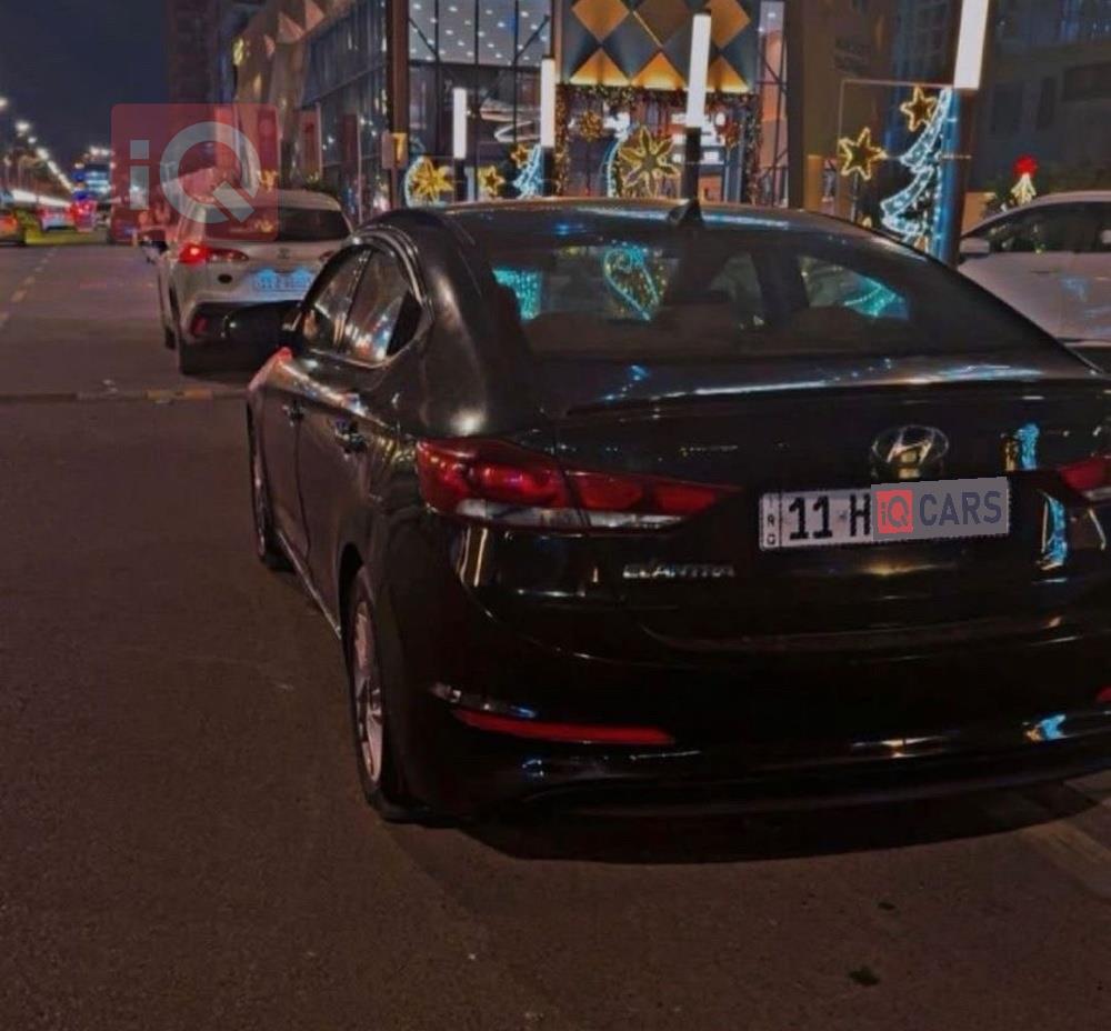 هیۆندای ئەلەنترا